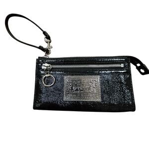 Coach Poppy Wristlet black pebbled & patent leather purse wallet clutch top zip